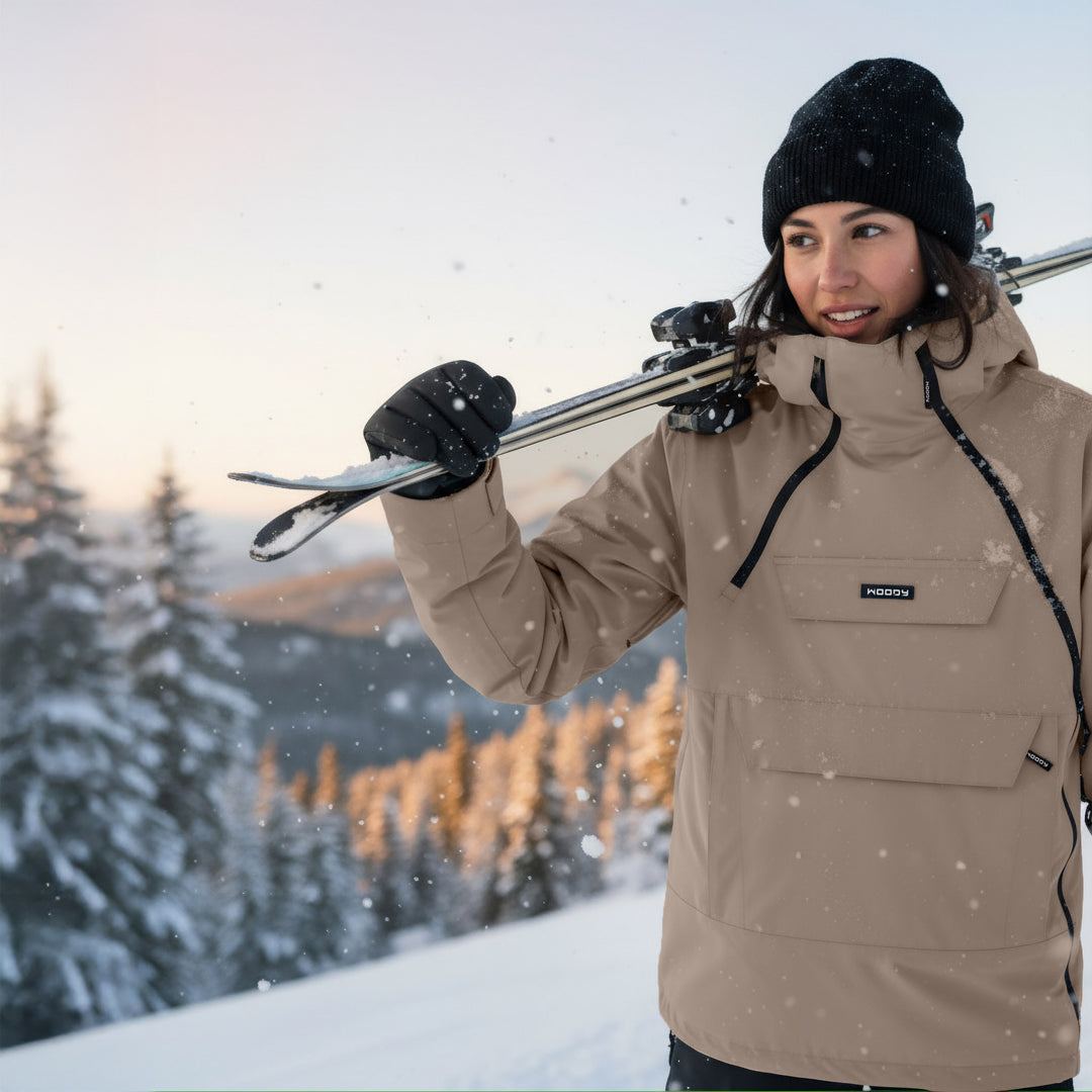 Skianorak til kvinder, Beige, miljøbillede. #color_stone-greige